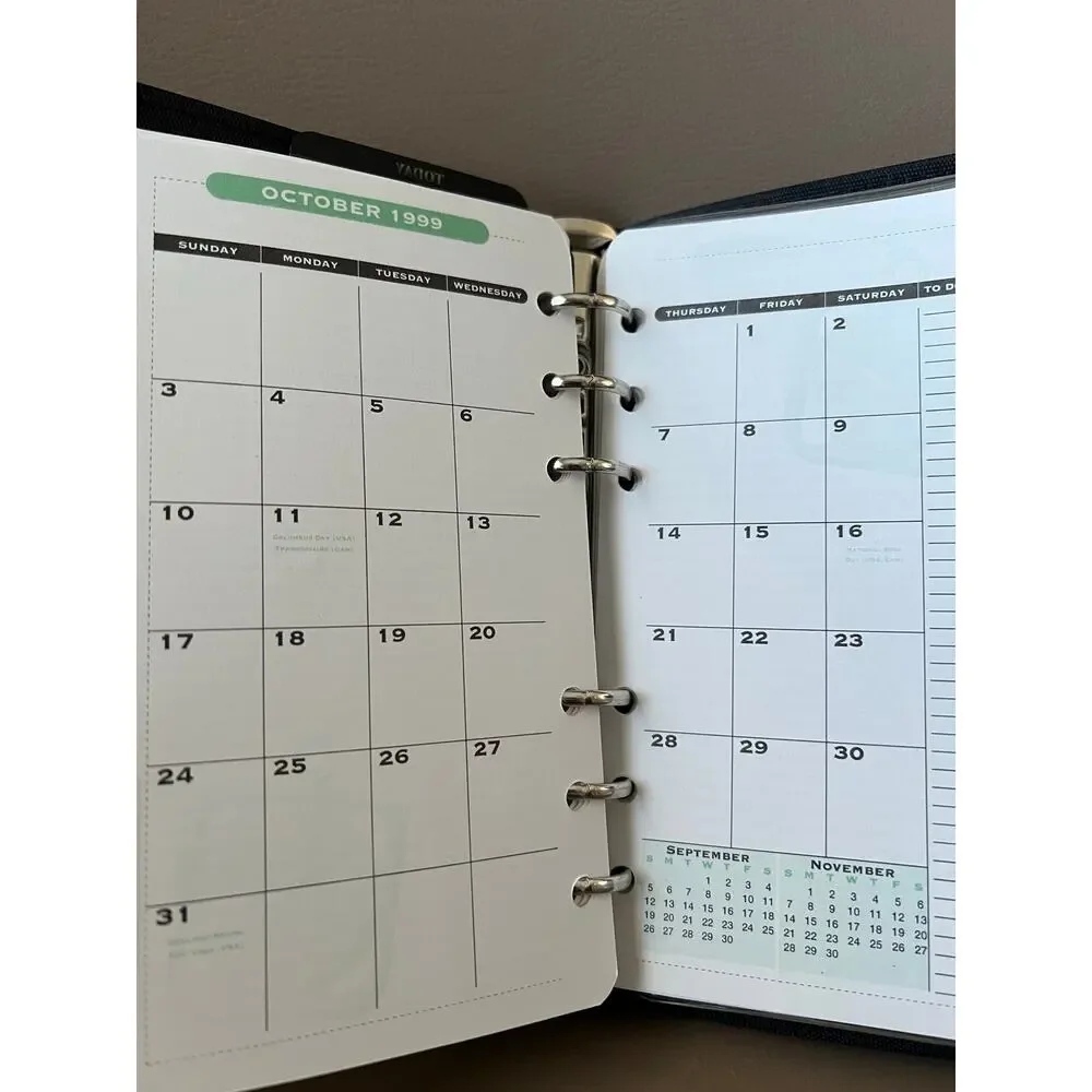VTG Daytimer Medium Personal Planner Agenda Journel Organizer 90's Faux Leather